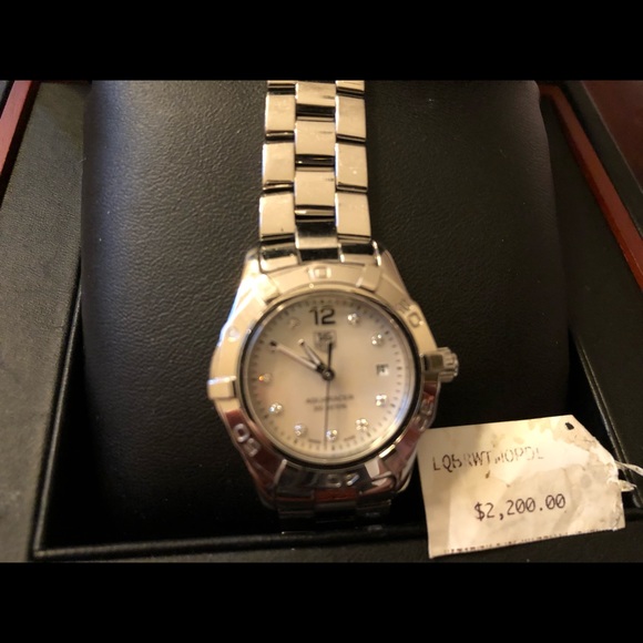 Authentic TAGHeuer lady’s diamond 💎 watch - Picture 3 of 10